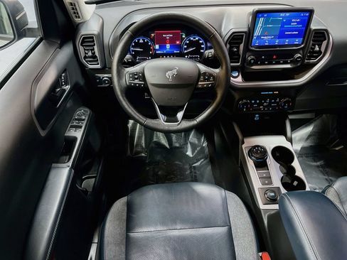 Used 2022 Ford Bronco Sport Outer Banks w/ Tech Package AWD/4WD image 23