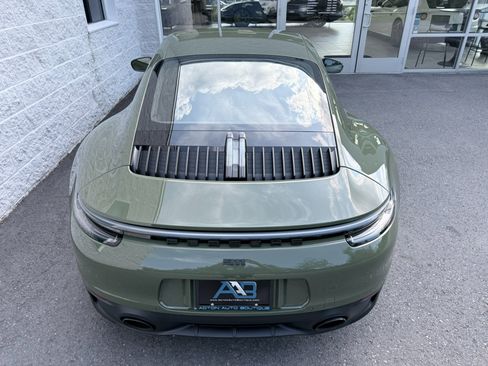 Used 2024 Porsche 911 Carrera GTS RWD image 38