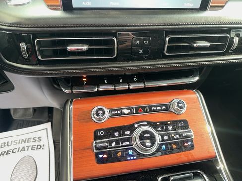 Used 2020 Lincoln Aviator Reserve w/ Equipment Group 201A AWD/4WD image 32