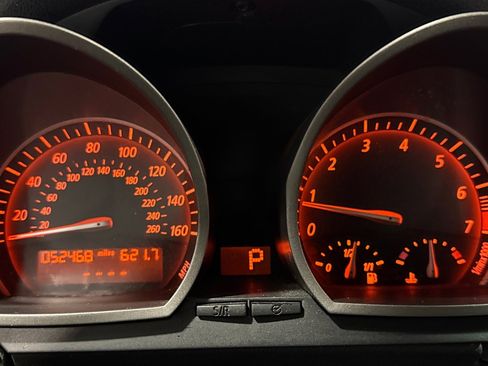 Used 2003 BMW Z4 2.5i image 22