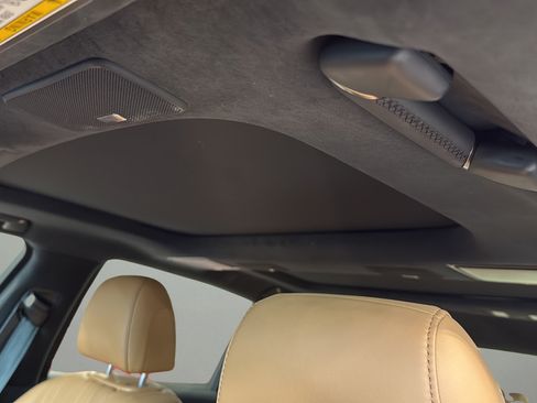 Used 2023 Lexus LS 500 AWD w/ Luxury Package image 12