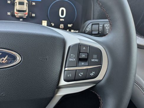 New 2026 Ford Explorer Active w/ Active Comfort Package image 29