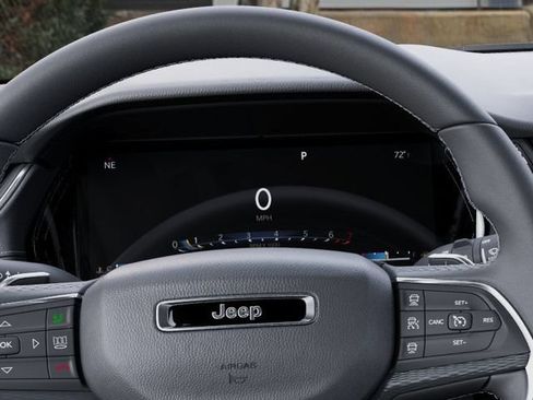 New 2026 Jeep Grand Cherokee L 2WD image 17