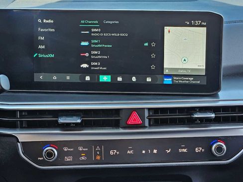 Certified 2025 Kia Sorento S image 20