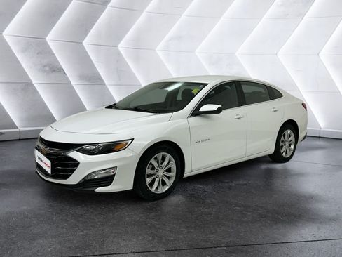 Used 2023 Chevrolet Malibu LT FWD image 3