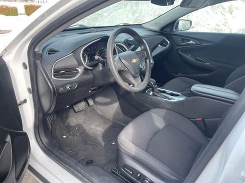 Used 2023 Chevrolet Malibu LT image 7