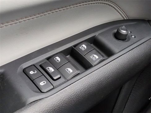 New 2026 Jeep Compass Limited image 22