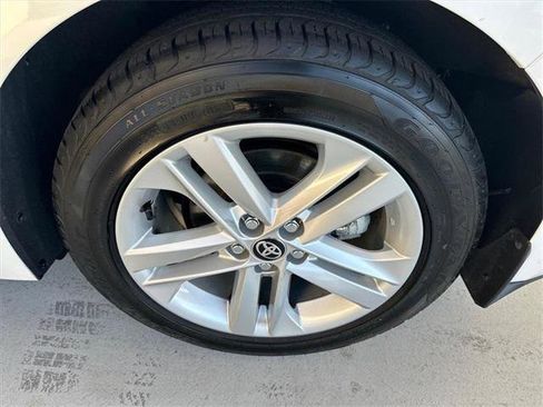 Certified 2022 Toyota Corolla SE image 23