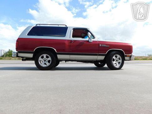 Used 1988 Dodge Ramcharger 2WD image 11