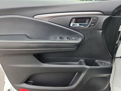 Used 2022 Honda Pilot Special Edition image 27