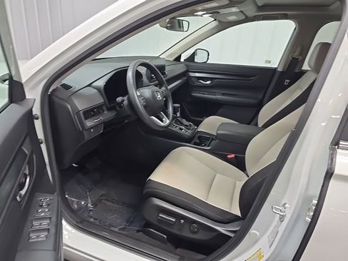 Used 2023 Honda CR-V EX image 30