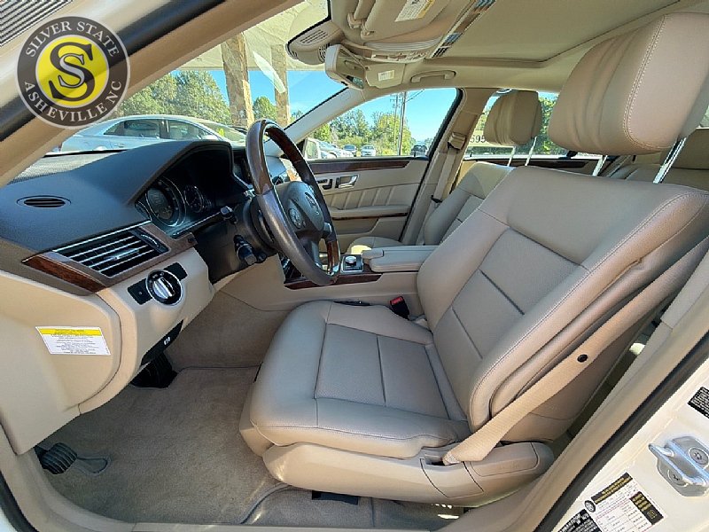 Used 2012 Mercedes-Benz E 350 4MATIC Sedan image 11