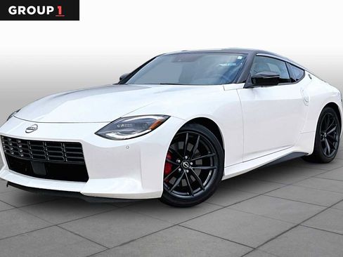 Used 2025 Nissan Z Performance w/ Floor Mat Package RWD image 1