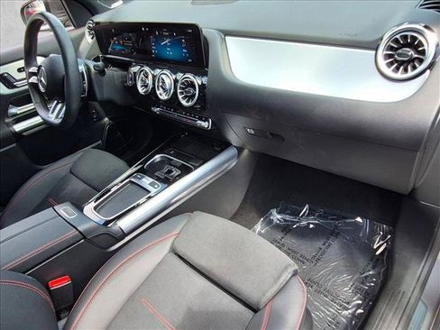 Used 2026 Mercedes-Benz GLA 35 AMG 4MATIC image 20