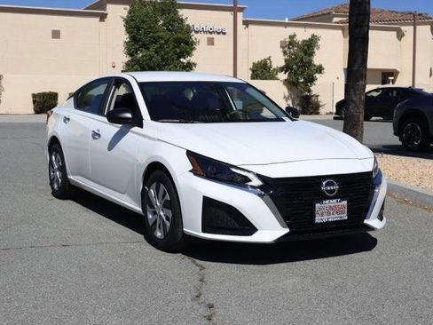 New 2025 Nissan Altima 2.5 S image 2