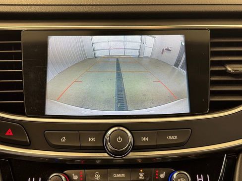 Used 2019 Buick LaCrosse Essence image 41