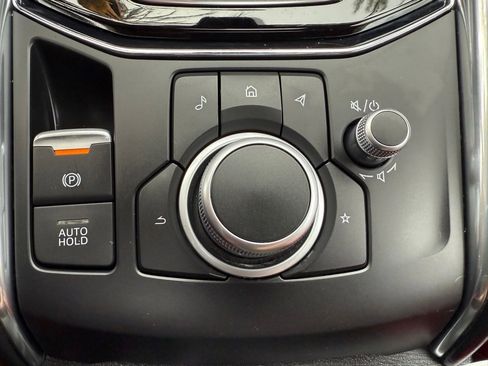 Used 2024 MAZDA CX-5 Carbon Edition image 23