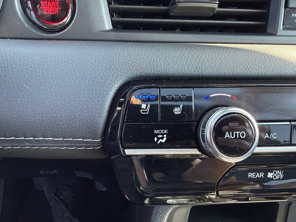 Certified 2025 Honda Pilot Elite image 29