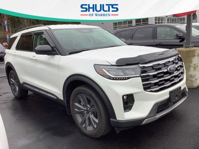 Used 2025 Ford Explorer Active w/ Active Comfort Package