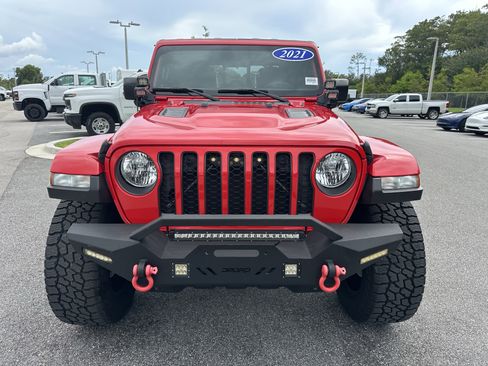 Used 2021 Jeep Gladiator Rubicon w/ Cold Weather Group image 3