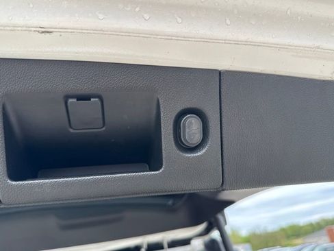 Used 2019 Cadillac Escalade Premium Luxury AWD/4WD image 59