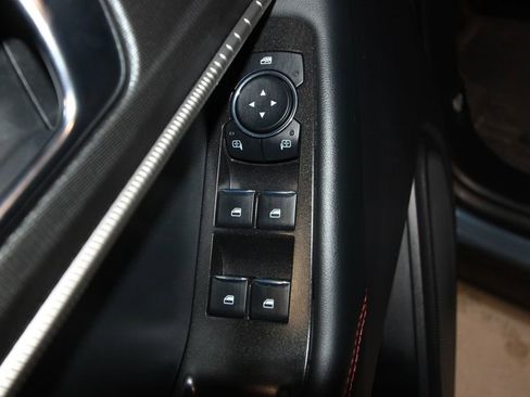 Used 2025 Ford Explorer ST-Line image 6