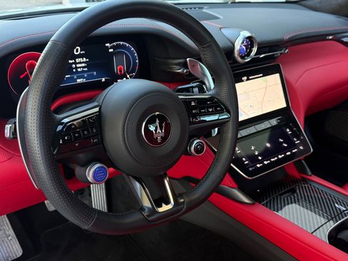 Used 2024 Maserati GranTurismo Trofeo image 33