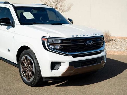 Certified 2025 Ford Expedition King Ranch AWD/4WD image 2