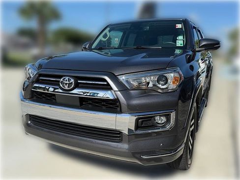 Used 2021 Toyota 4Runner Limited AWD/4WD image 3