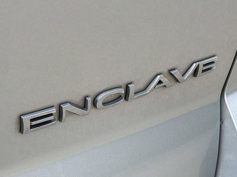 Used 2017 Buick Enclave Leather FWD image 32