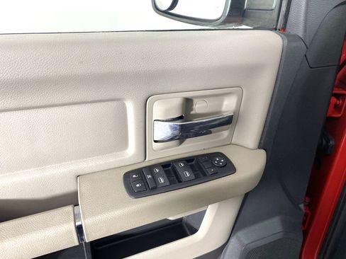Used 2010 Dodge Ram 1500 Truck SLT image 11