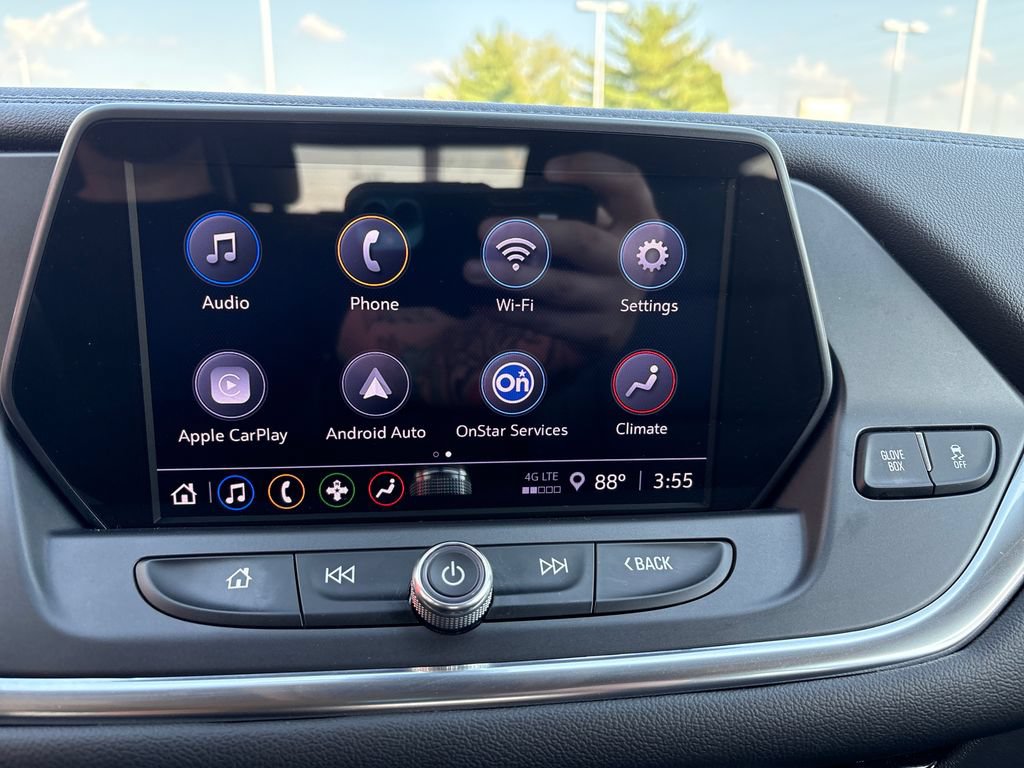 Used 2022 Chevrolet Blazer LT FWD image 19