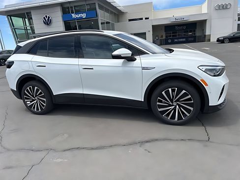 New 2026 Volkswagen ID.4 Pro AWD/4WD image 2