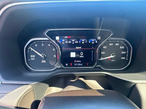 Used 2021 GMC Yukon XL Denali w/ Denali Premium Package AWD/4WD image 10