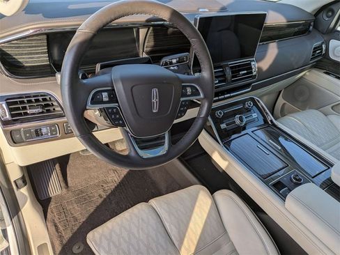 Certified 2023 Lincoln Navigator Black Label image 12