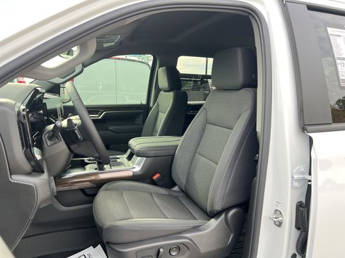 New 2026 Chevrolet Silverado 1500 LT w/ LPO, Dark Essentials Package image 16