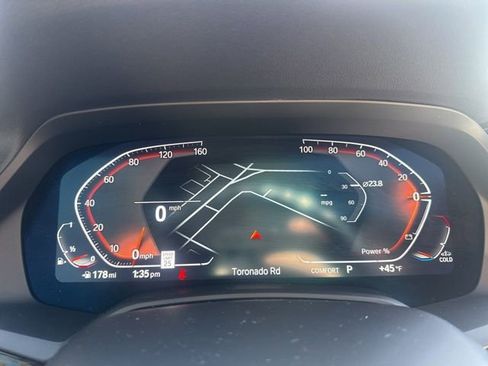 Used 2021 BMW X5 xDrive40i w/ M Sport Package image 16