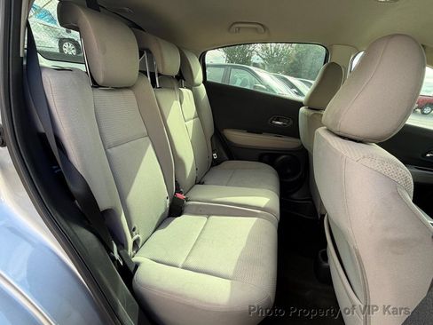 Used 2022 Honda HR-V LX image 15
