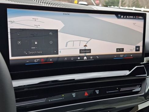 New 2026 BMW 530i xDrive w/ Premium Package AWD/4WD image 17