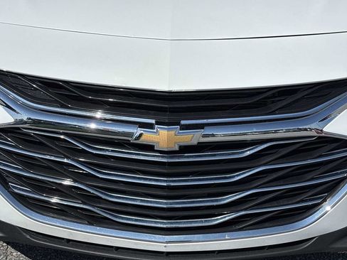 Used 2025 Chevrolet Malibu LT FWD image 30