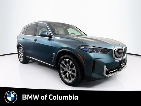 Used 2024 BMW X5 xDrive40i w/ Premium Package AWD/4WD image 1