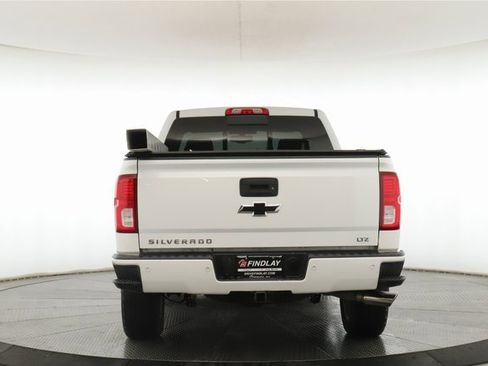 Used 2018 Chevrolet Silverado 1500 LTZ Z71 w/ LTZ Plus Package image 11