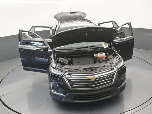 Used 2023 Chevrolet Traverse LT FWD image 62