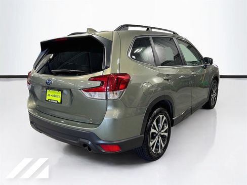 Used 2019 Subaru Forester Limited AWD/4WD image 5