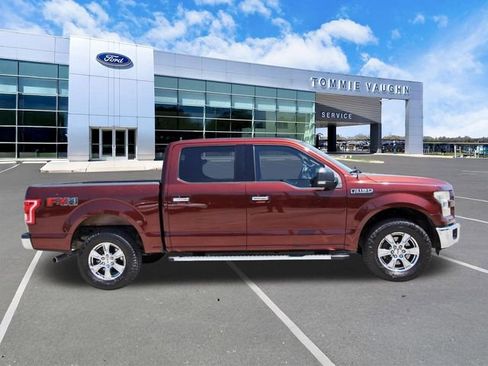 Used 2015 Ford F150 XLT w/ Equipment Group 302A Luxury AWD/4WD image 5