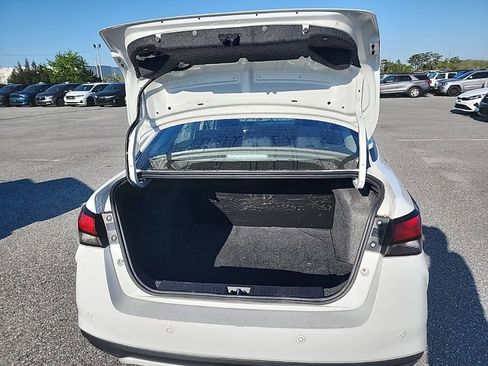 Used 2024 Nissan Versa S image 8