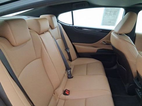 Used 2021 Lexus ES 350 w/ Premium Package image 16