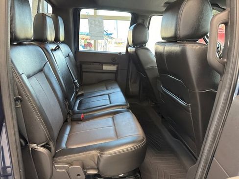 Used 2015 Ford F250 Lariat w/ Lariat Ultimate Package image 10