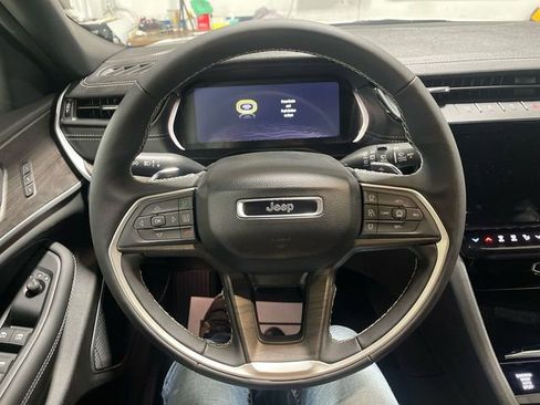 New 2026 Jeep Grand Cherokee L Limited AWD/4WD image 14