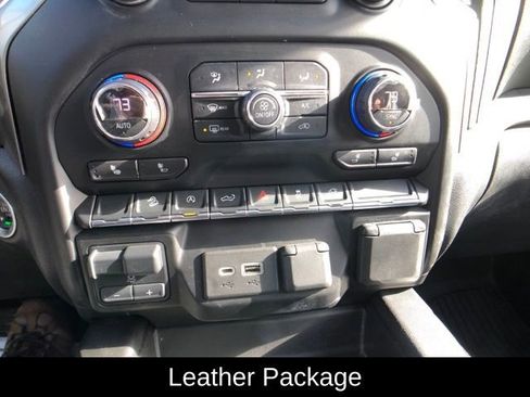 Used 2020 Chevrolet Silverado 1500 LT Trail Boss image 17